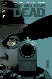 WALKING DEAD DELUXE #105 CVR B CHARLIE ADLARD & DAVE MCCAIG VAR *RELEASE DATE: 1/15/25* *(DH Y1)*