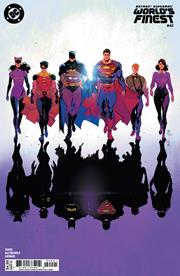 BATMAN SUPERMAN WORLDS FINEST #42 CVR A DAN MORA *RELEASE DATE 8/20/25* (DH G4)