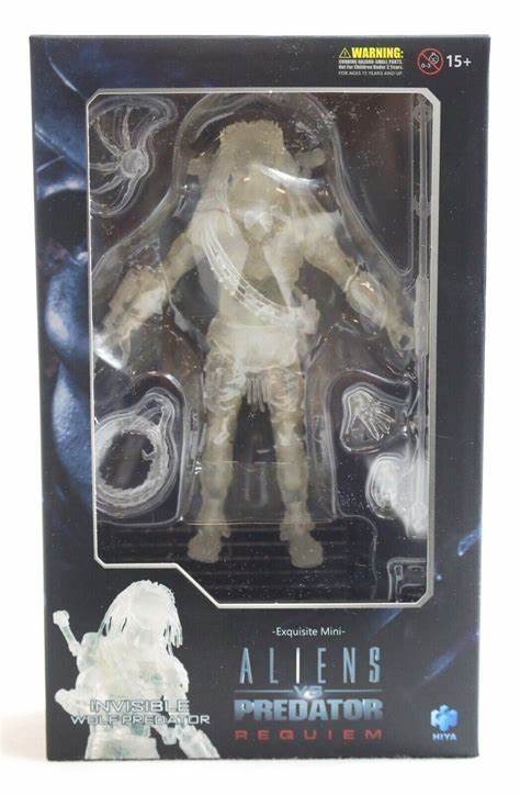 INVISIBLE WOLF PREDATOR FIG
